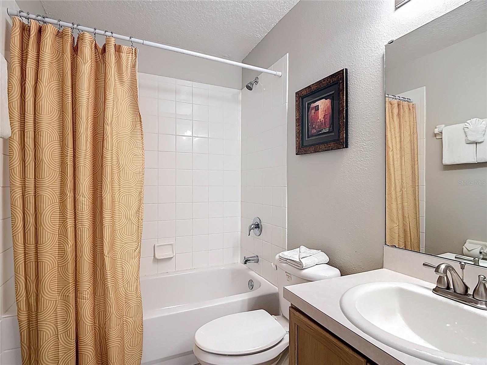 Image 20 of 28 For 8710 Rain Forest Place B