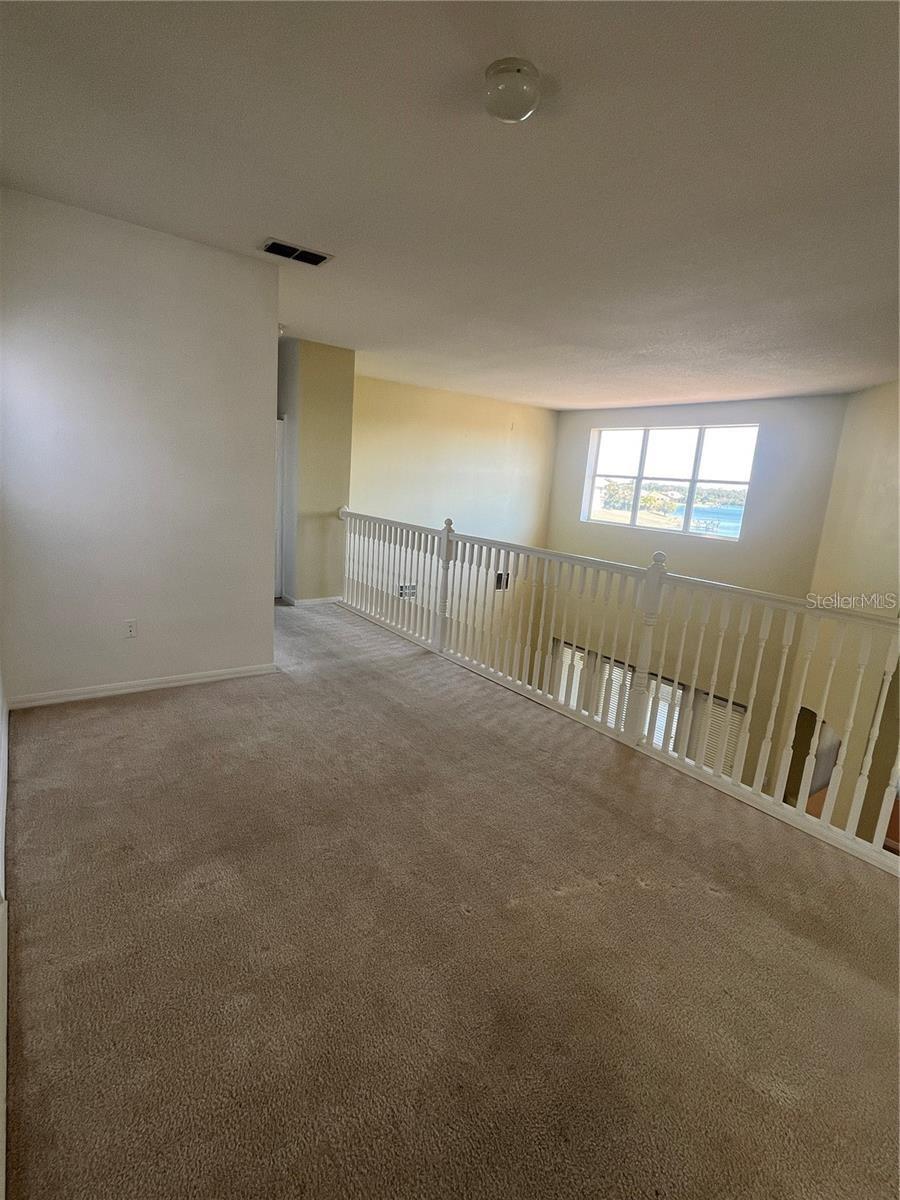Image 6 of 11 For 3557 Valleyview Drive