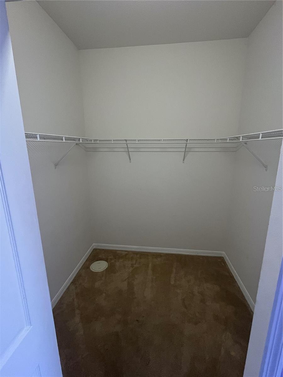 Image 8 of 11 For 3557 Valleyview Drive