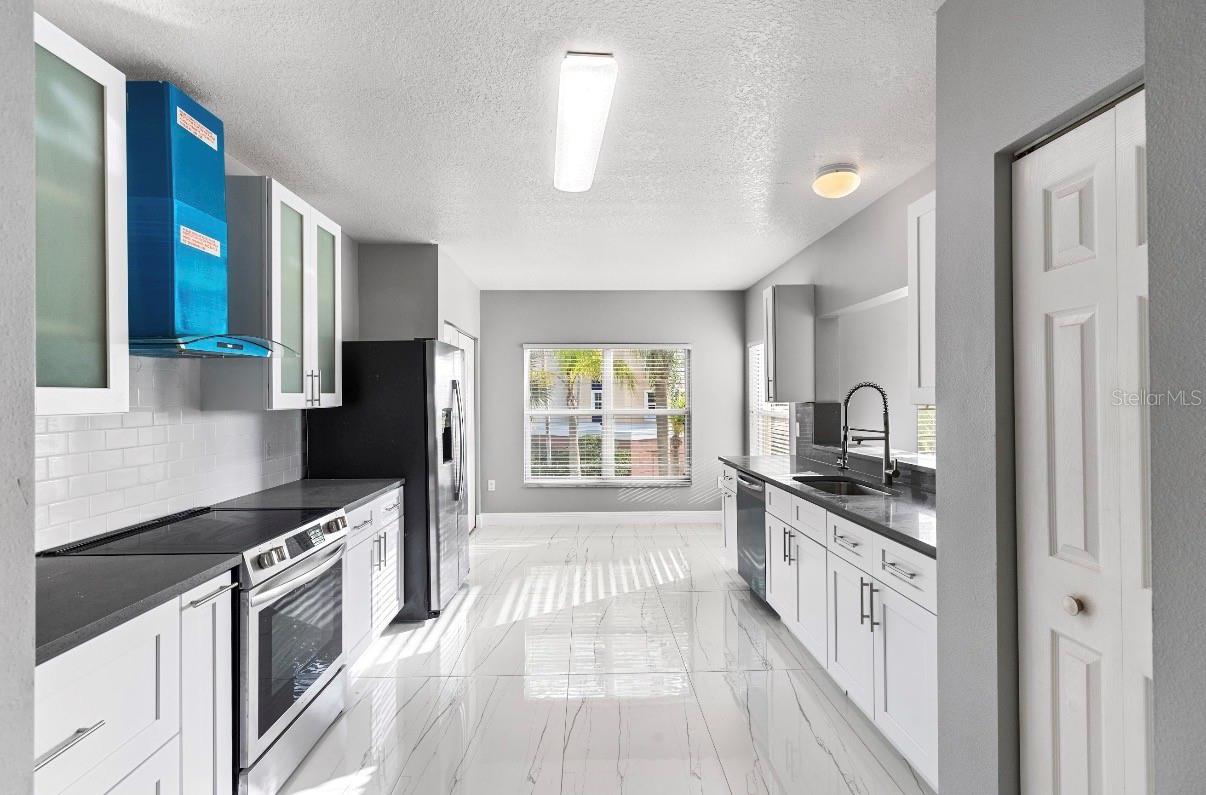 Image 4 of 18 For 2725 Terra Ceia Bay Boulevard 201