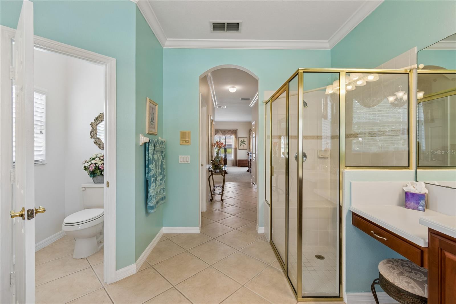 Image 32 of 64 For 632 Shorehaven Dr