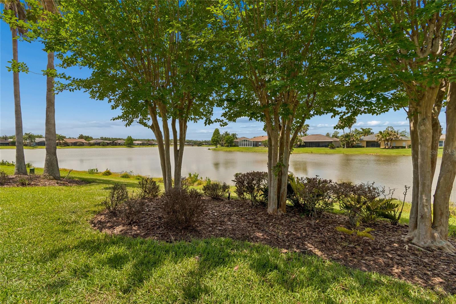 Image 49 of 64 For 632 Shorehaven Dr