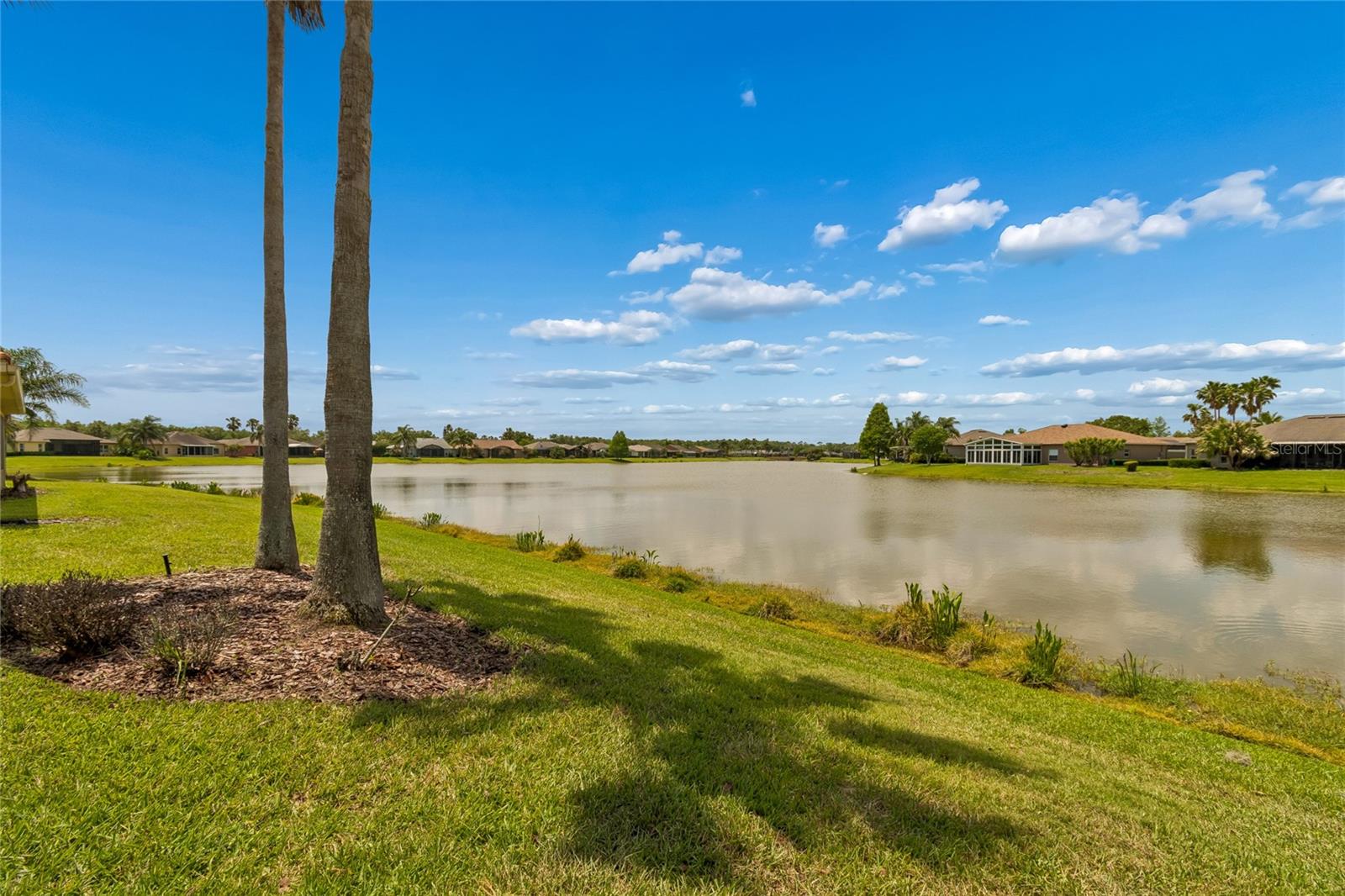 Image 51 of 64 For 632 Shorehaven Dr
