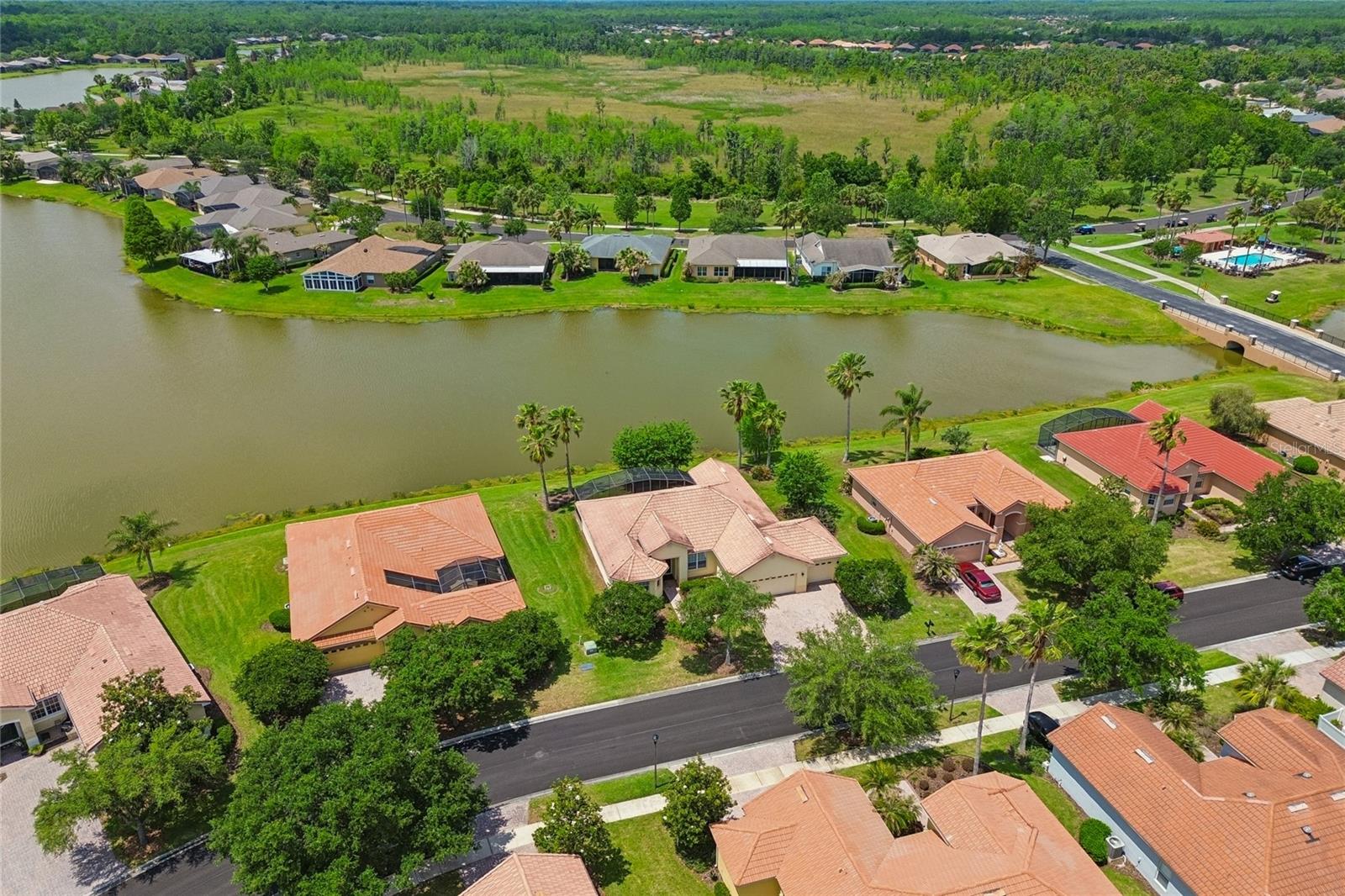 Image 57 of 64 For 632 Shorehaven Dr
