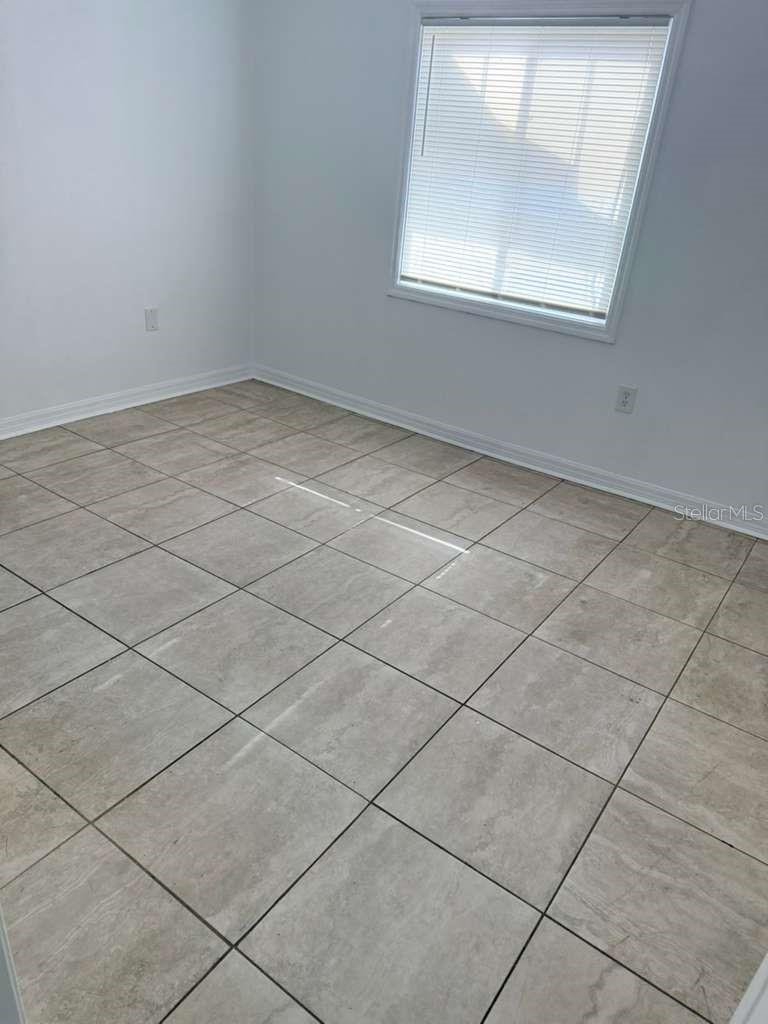 Image 14 of 26 For 1926 Conway Road 5