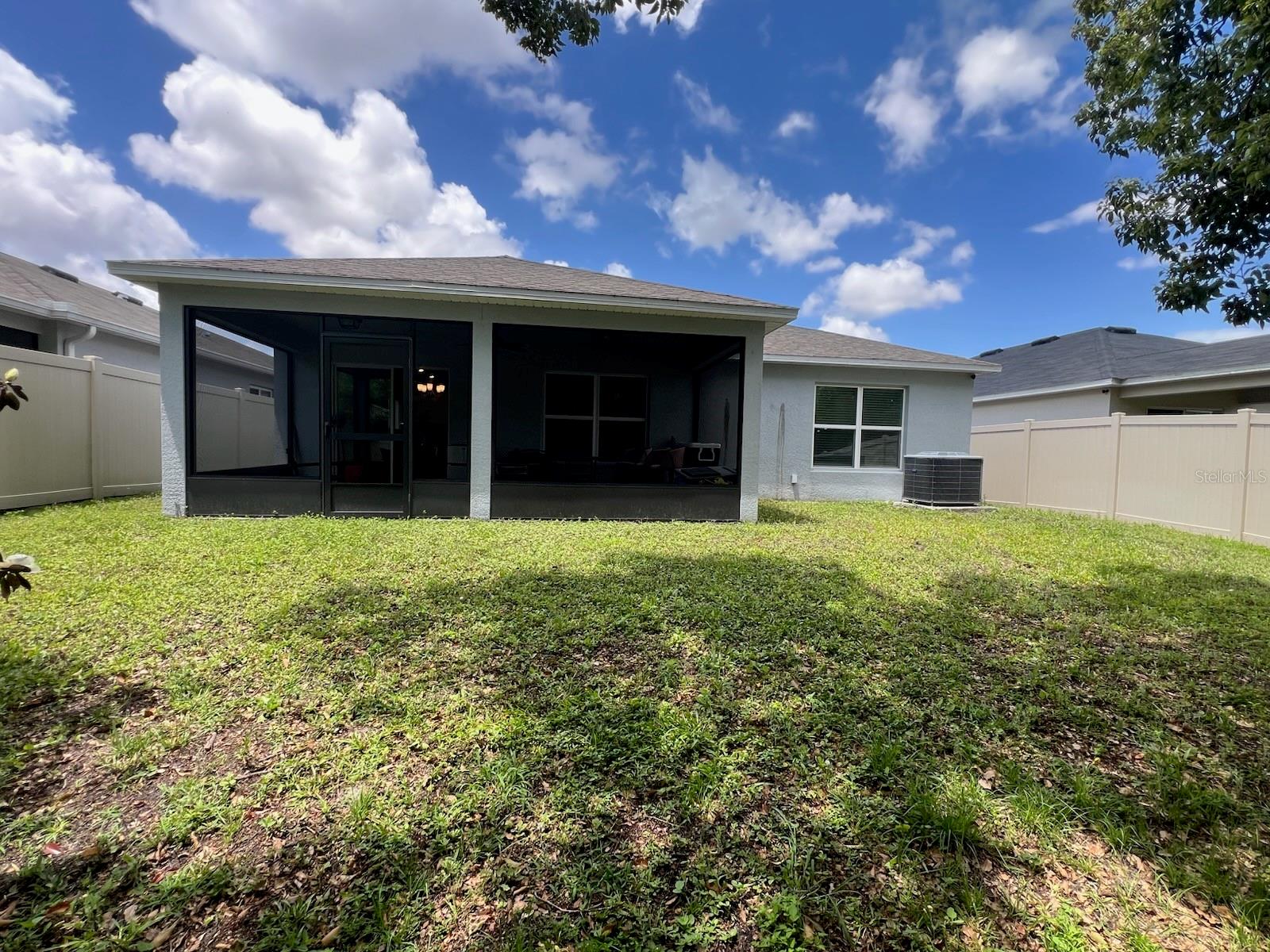 Image 20 of 22 For 2489 Bulrush Drive