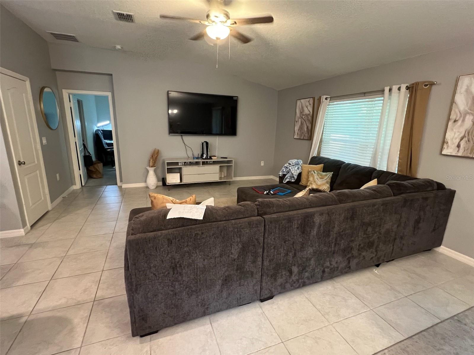 Image 9 of 22 For 2489 Bulrush Drive