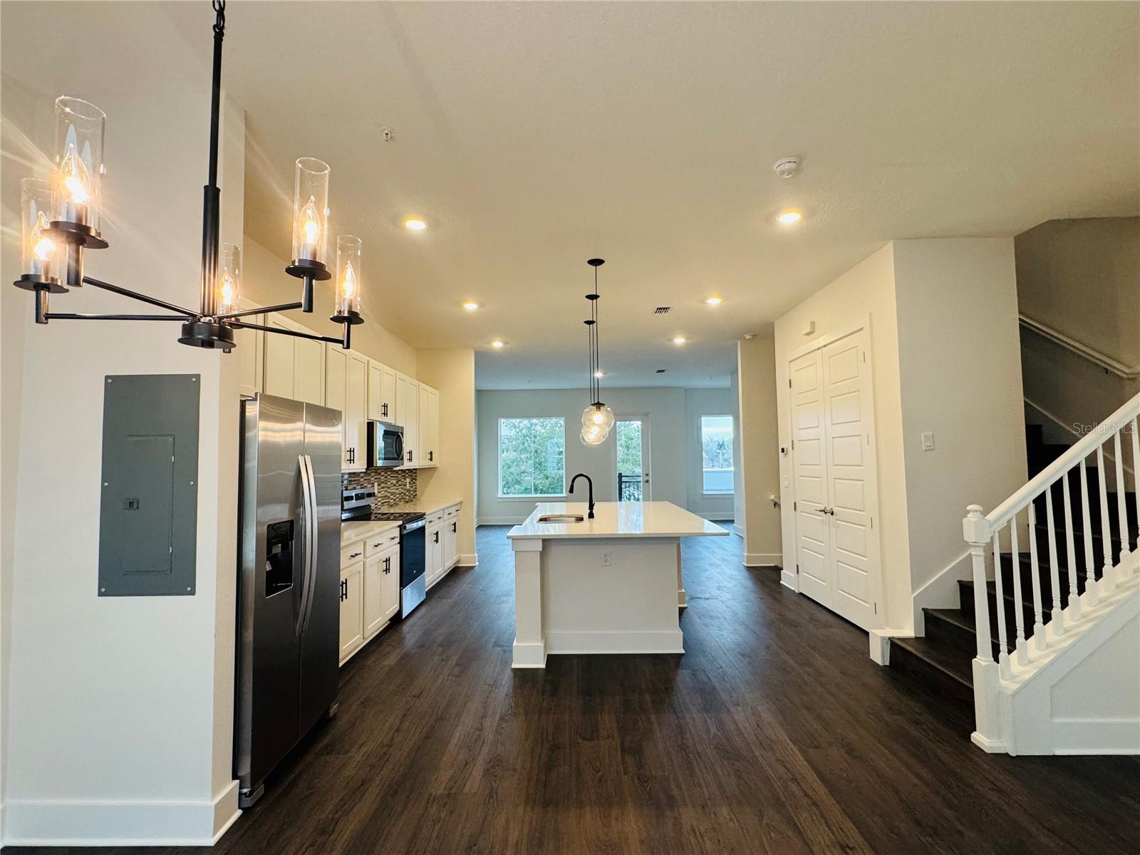 Listing photo id 14 for 328 Center Lake Lane A-4
