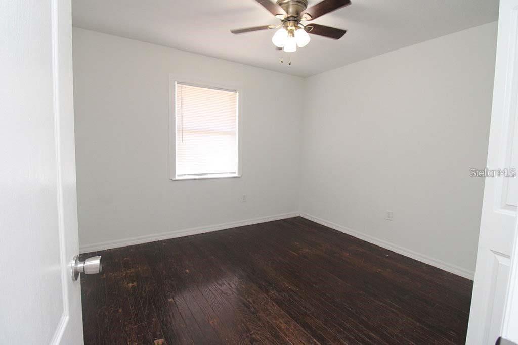 Image 11 of 12 For 722 Bogie Court