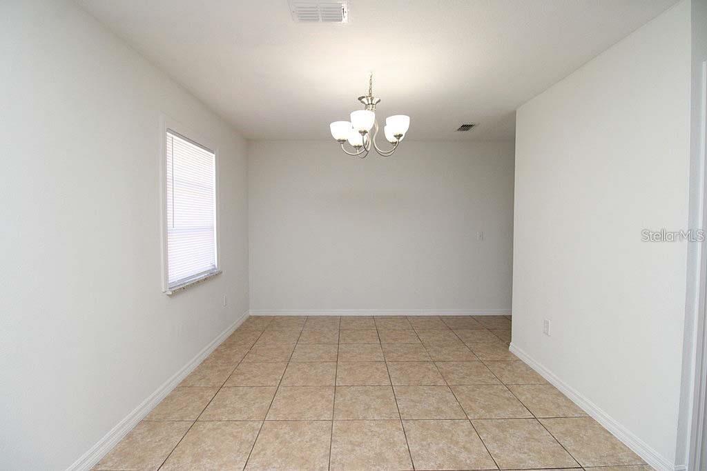Image 5 of 12 For 722 Bogie Court