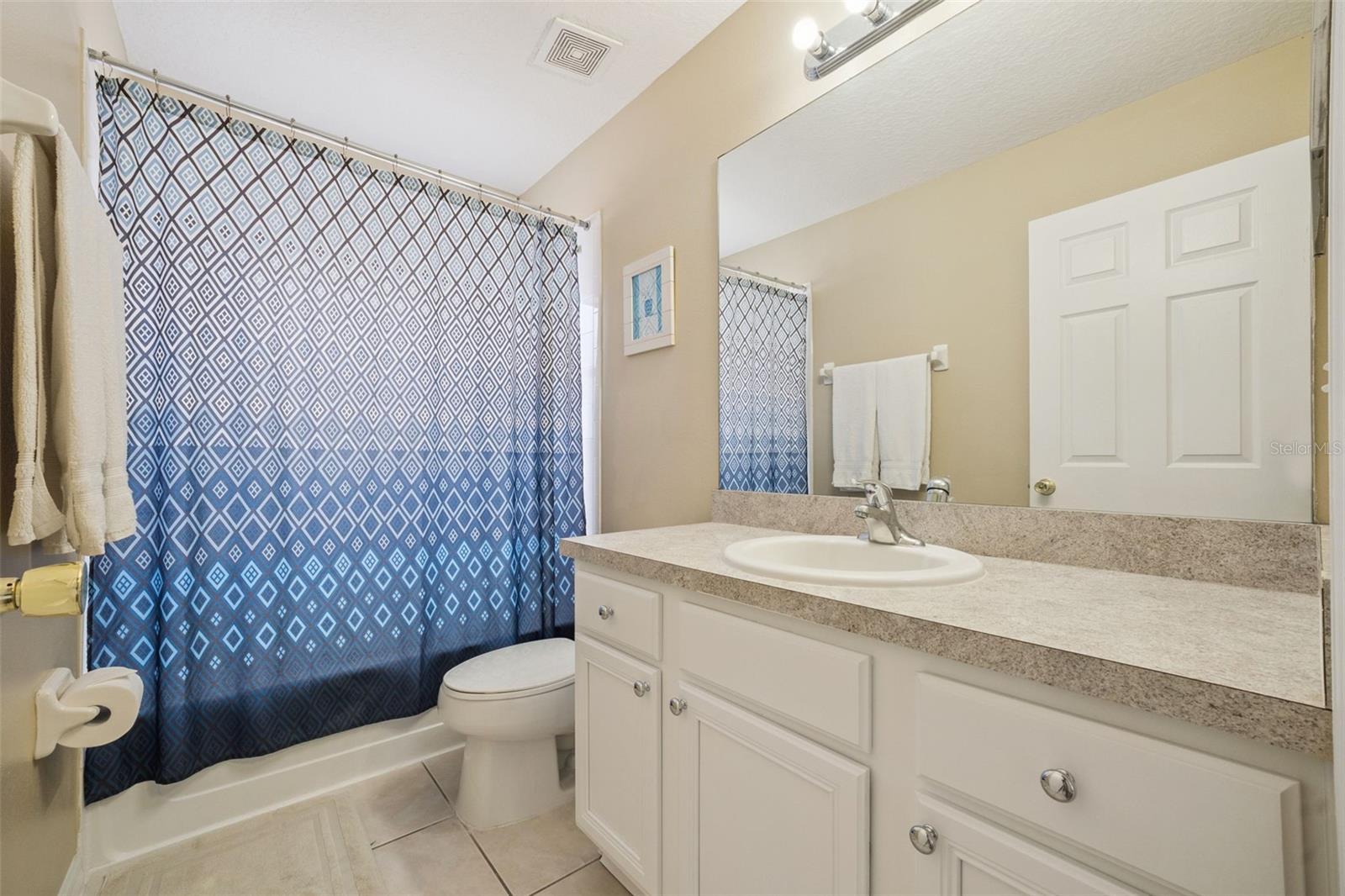 Image 23 of 68 For 8550 Sunrise Key Drive