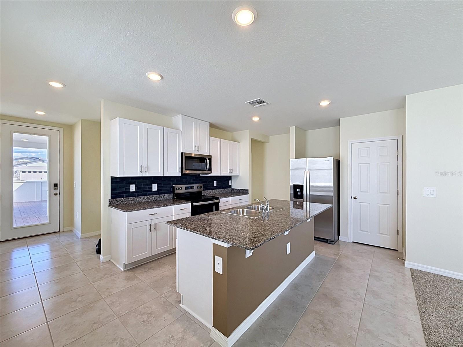 Image 3 of 21 For 520 Kennedy Drive