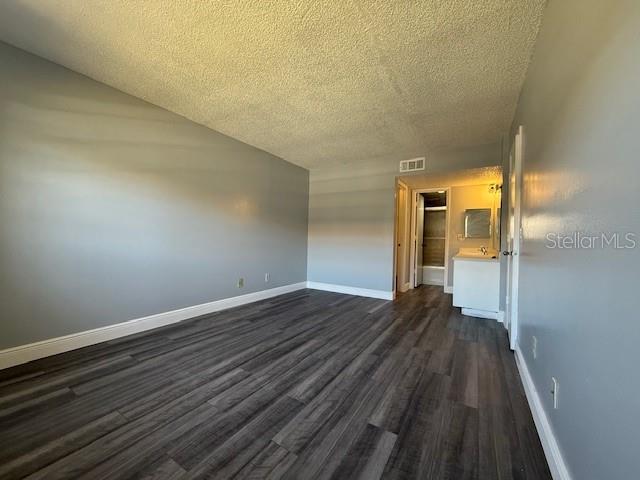 Image 6 of 14 For 1656 Sunny Brook Lane Ne L102