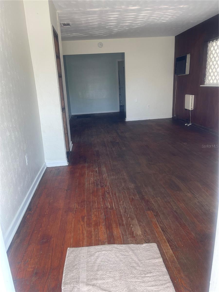 Image 6 of 16 For 2804 Avenue M