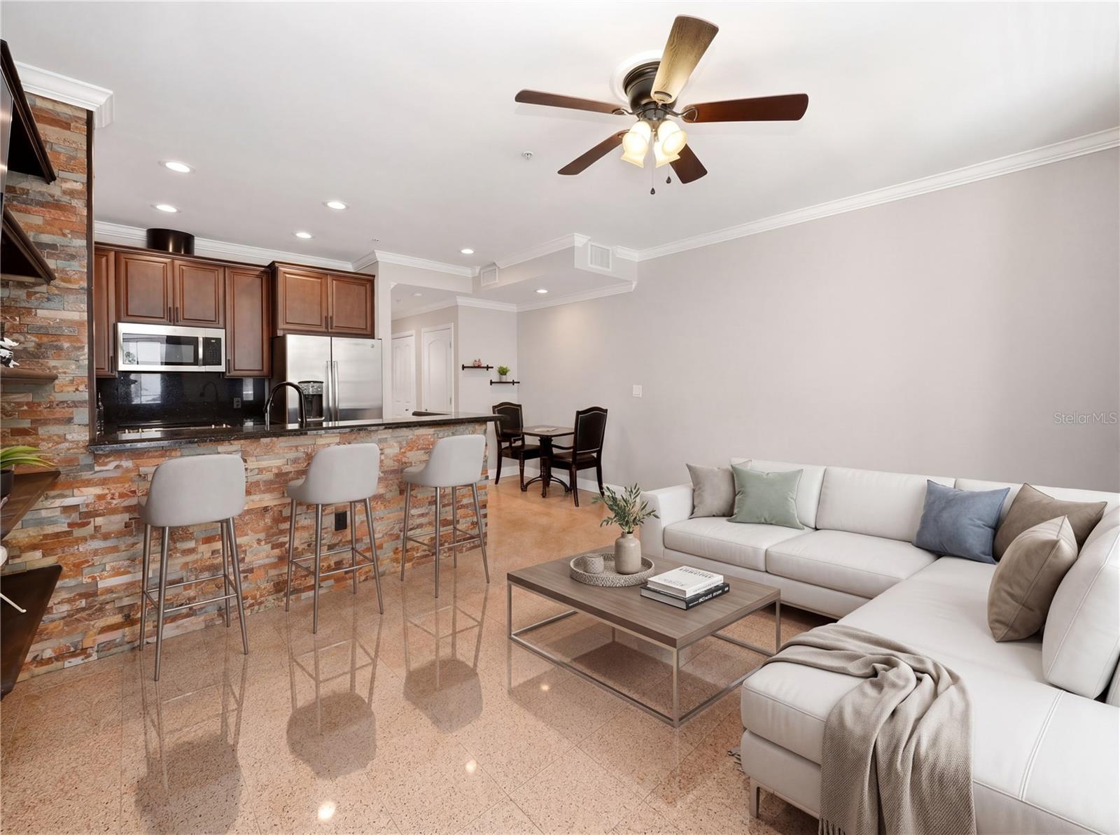 Image 3 of 35 For 709 Bloom Street 160