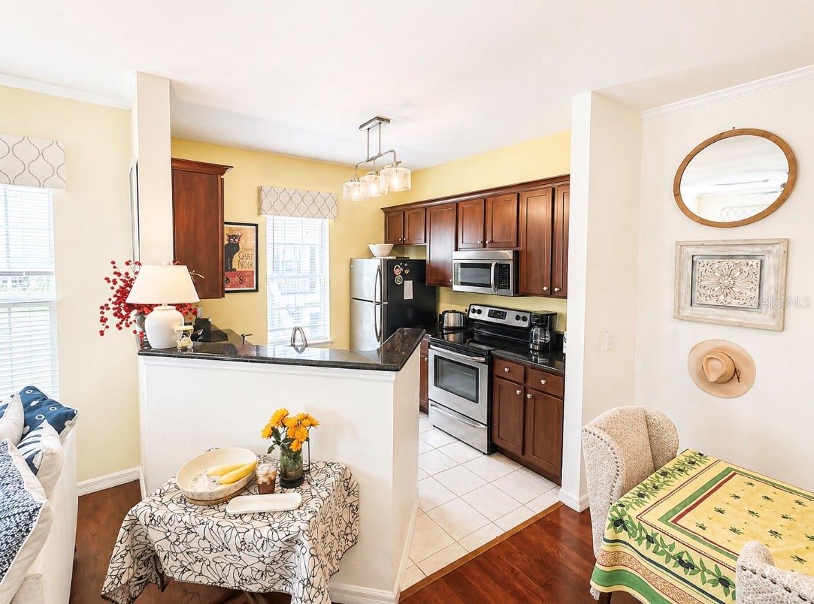 Image 5 of 26 For 754 Siena Palm Drive 202