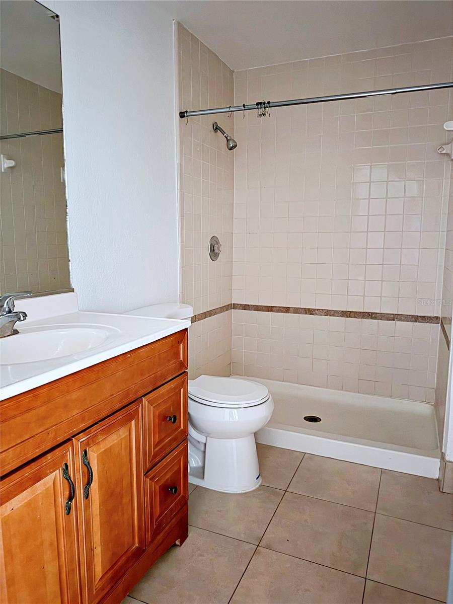 Image 12 of 20 For 5329 Blue Grass Street
