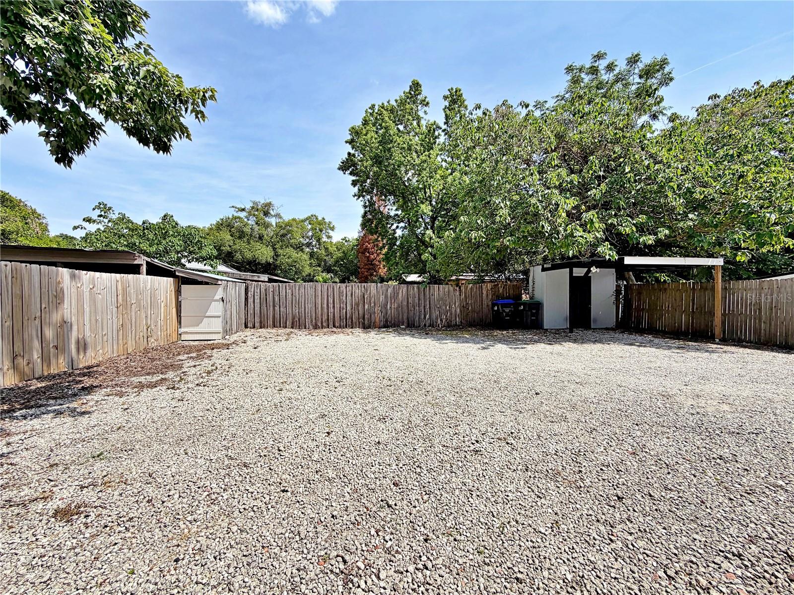 Image 15 of 20 For 5329 Blue Grass Street