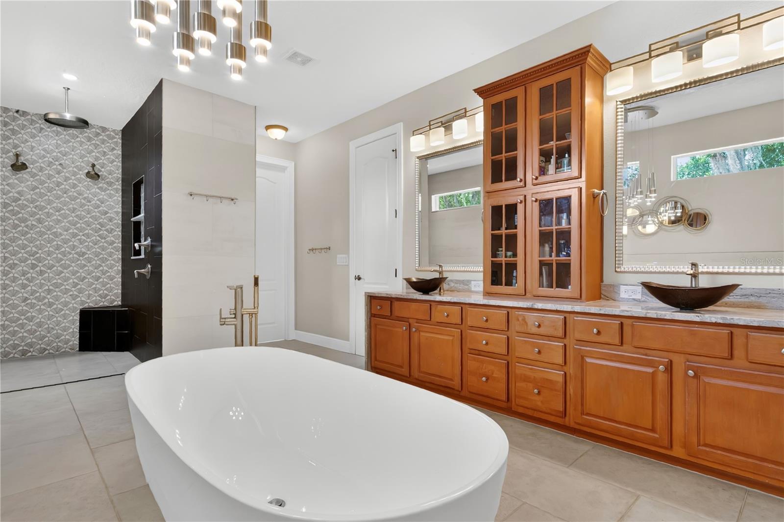 Image 15 of 40 For 6361 Bordeaux Circle