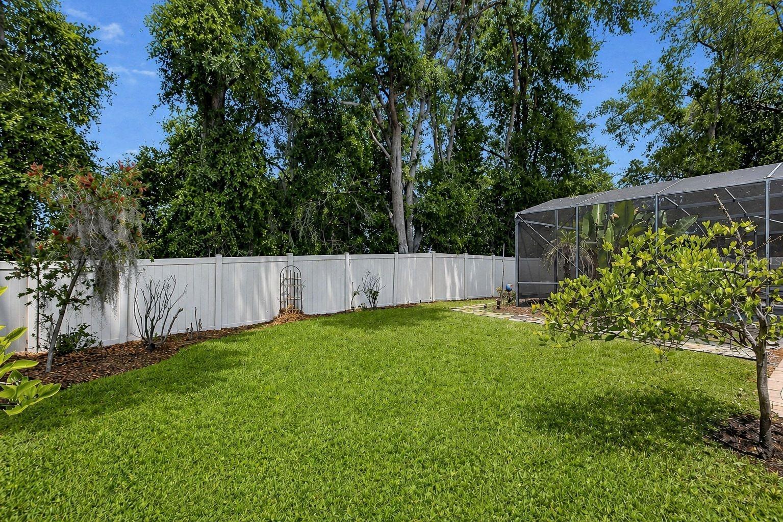 Image 33 of 40 For 6361 Bordeaux Circle