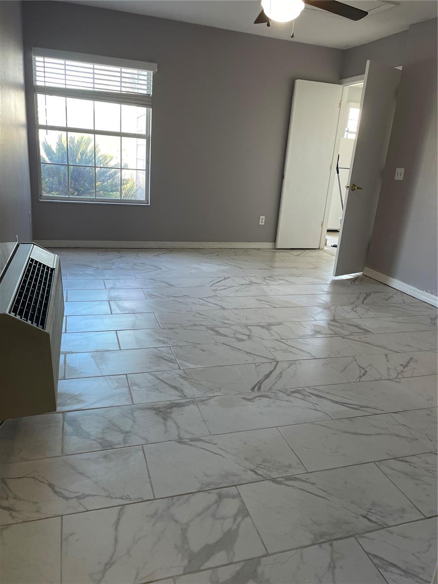 Image 11 of 41 For 227 Orchid Drive