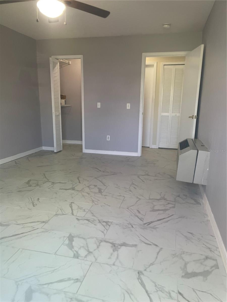Image 21 of 41 For 227 Orchid Drive