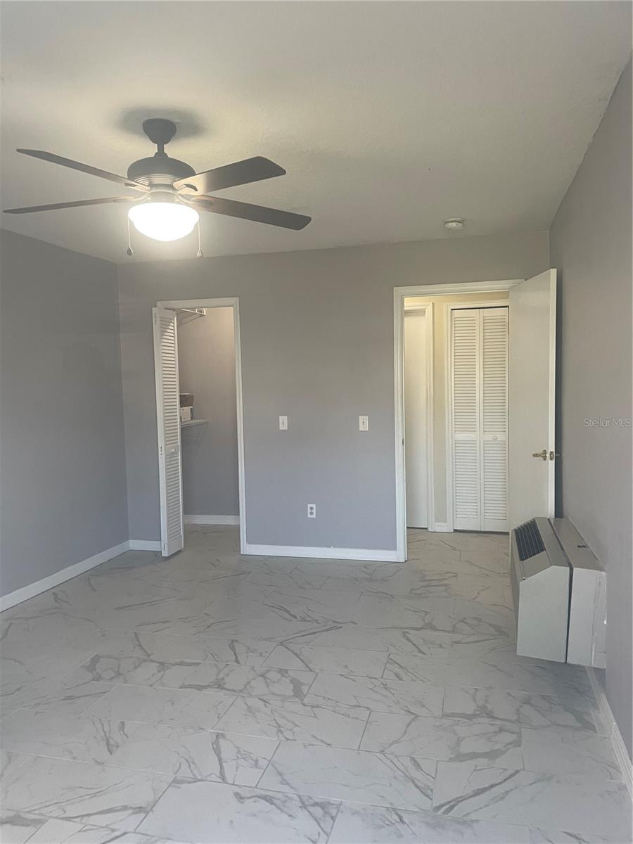 Image 8 of 41 For 227 Orchid Drive