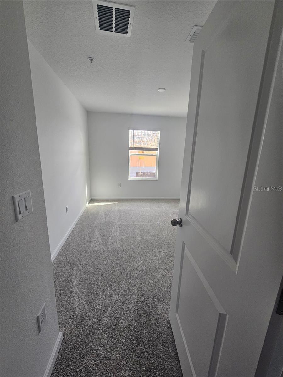 Image 14 of 23 For 11599 Sunsail Avenue