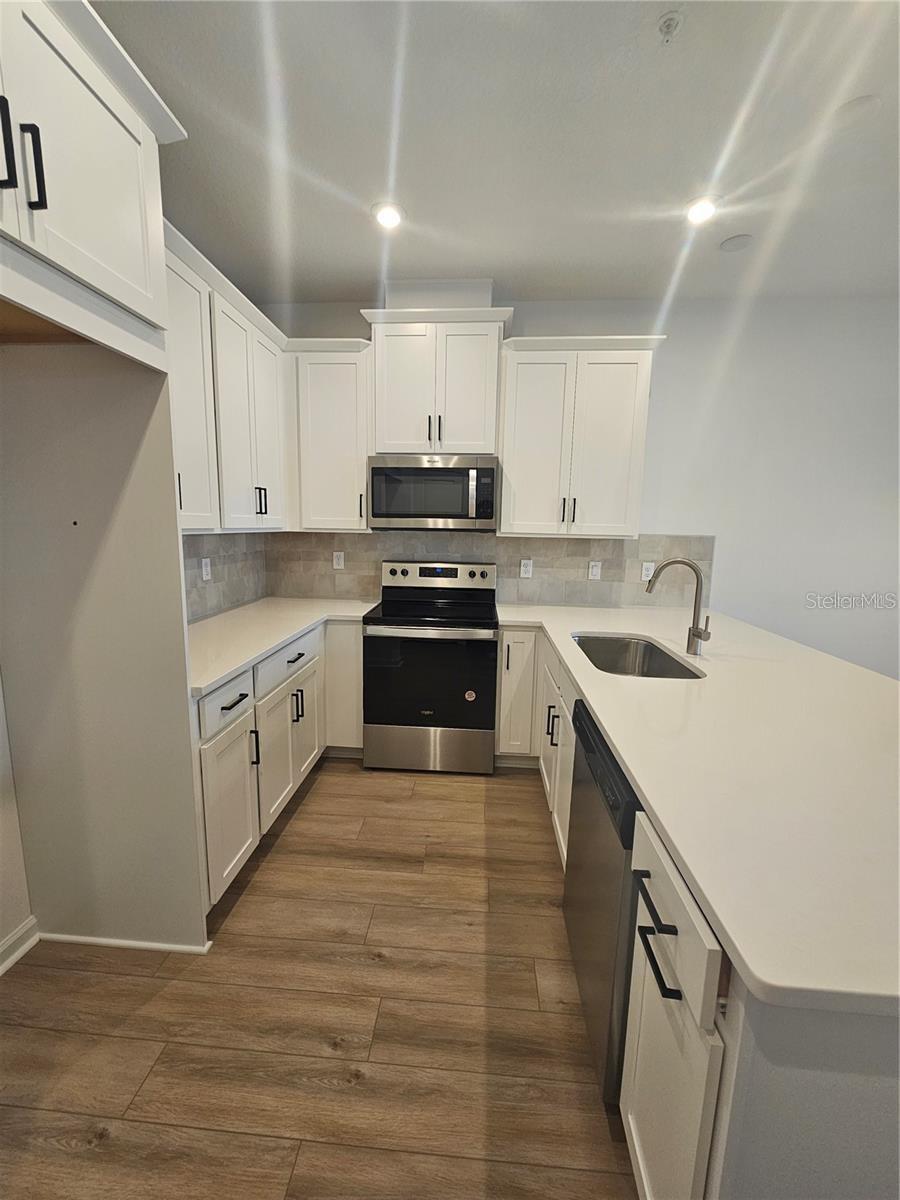 Image 5 of 23 For 11599 Sunsail Avenue