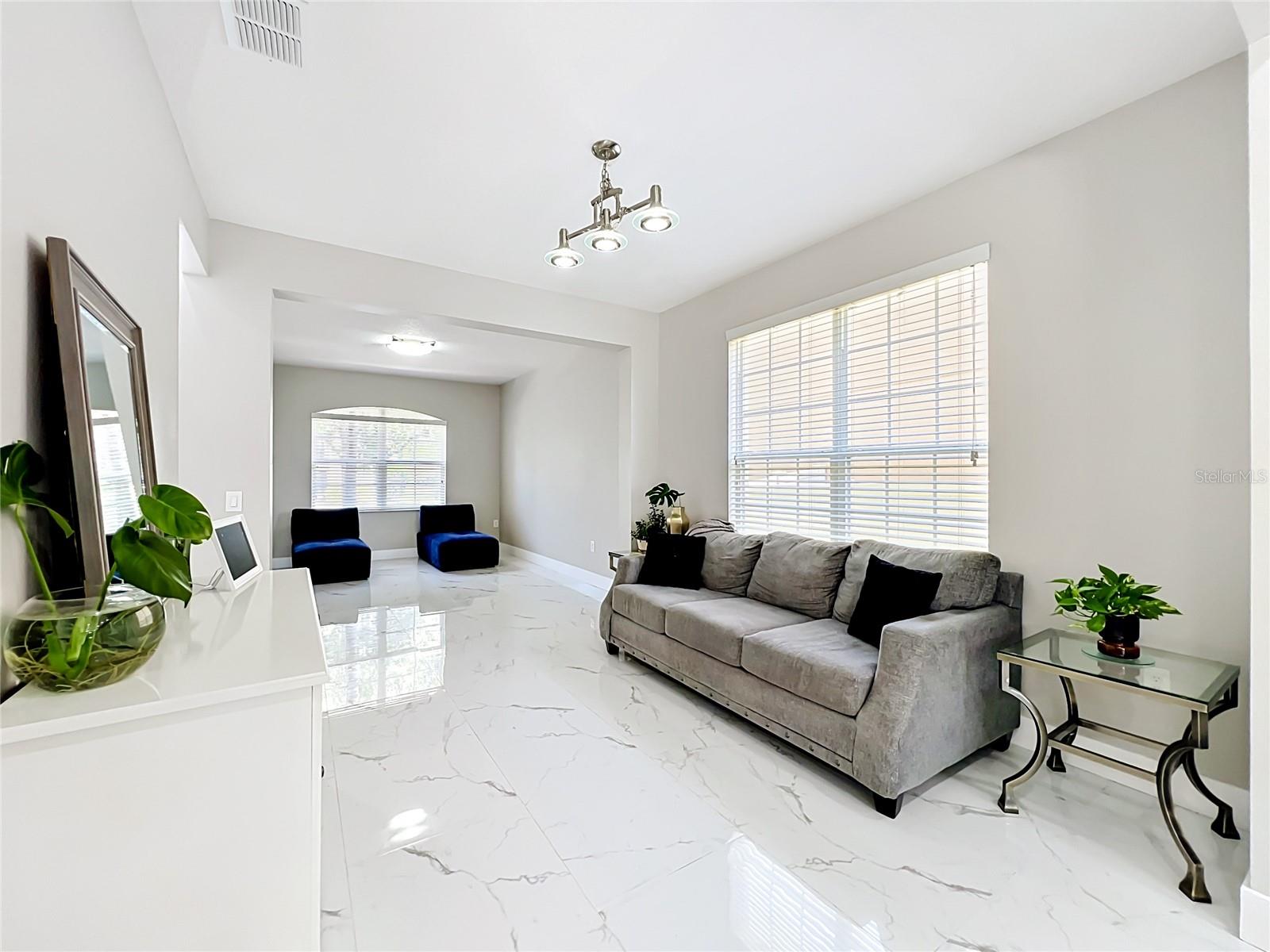 Image 18 of 99 For 12703 Moss Park Ridge Drive