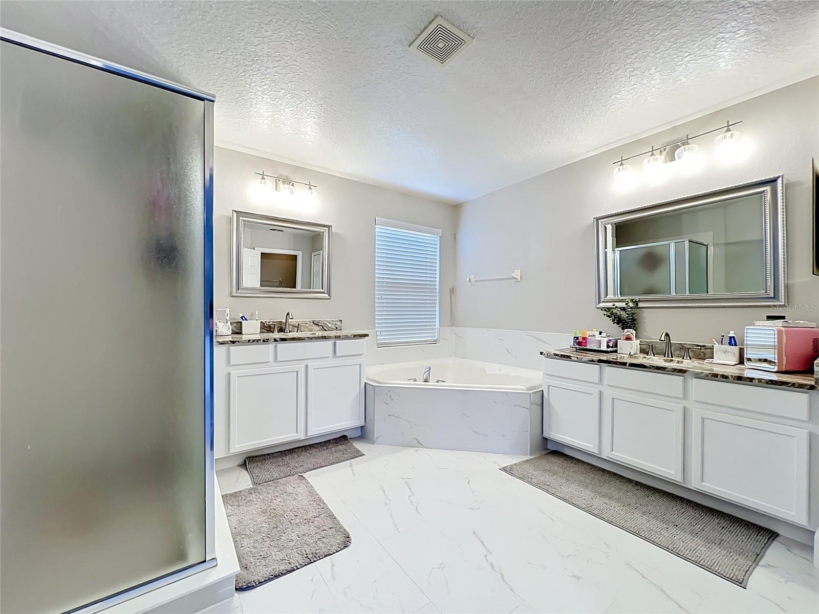 Image 69 of 99 For 12703 Moss Park Ridge Drive