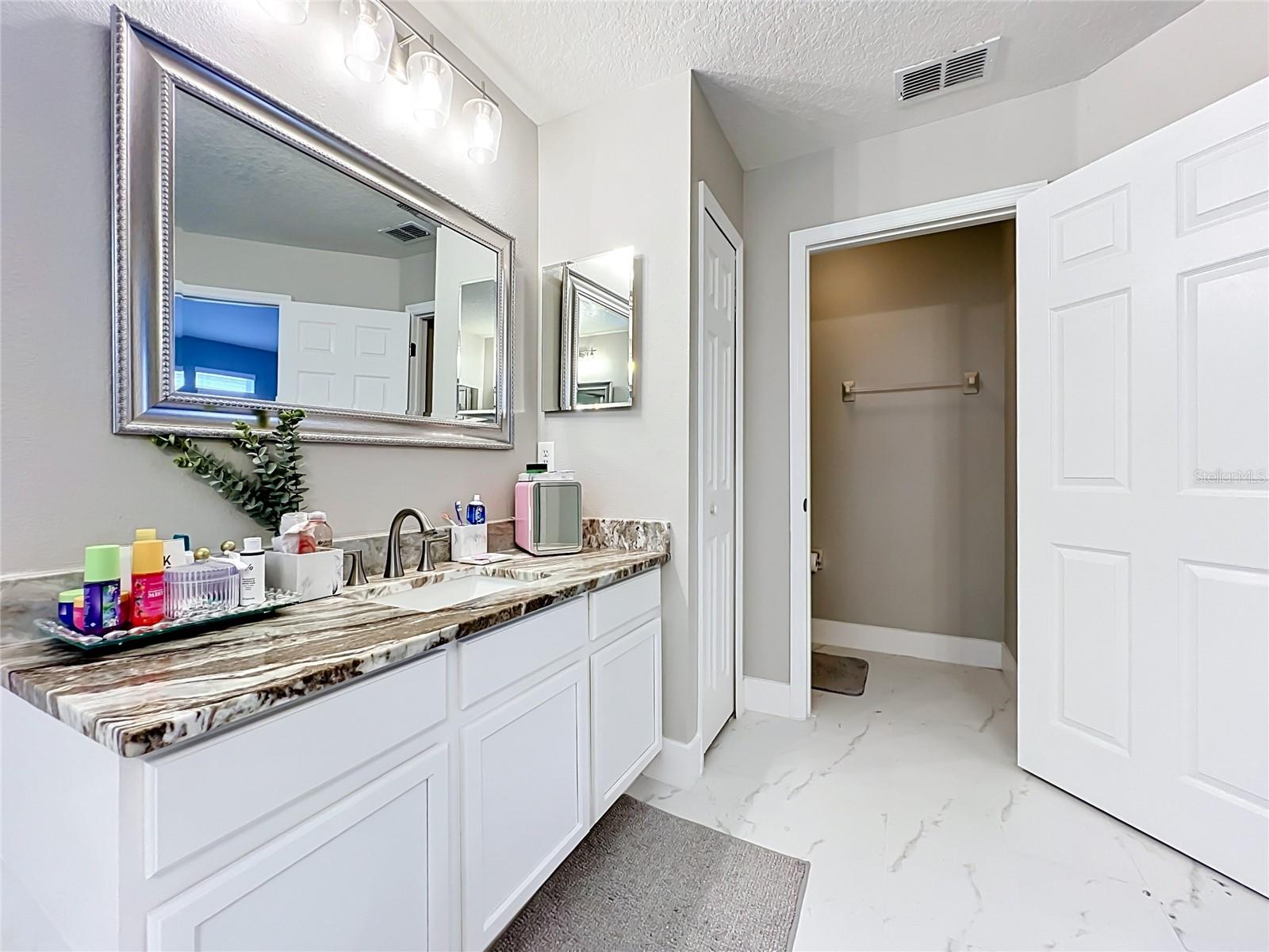 Image 74 of 99 For 12703 Moss Park Ridge Drive