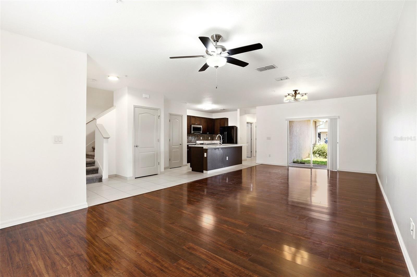 Image 10 of 33 For 4813 Apple Blossom Lane