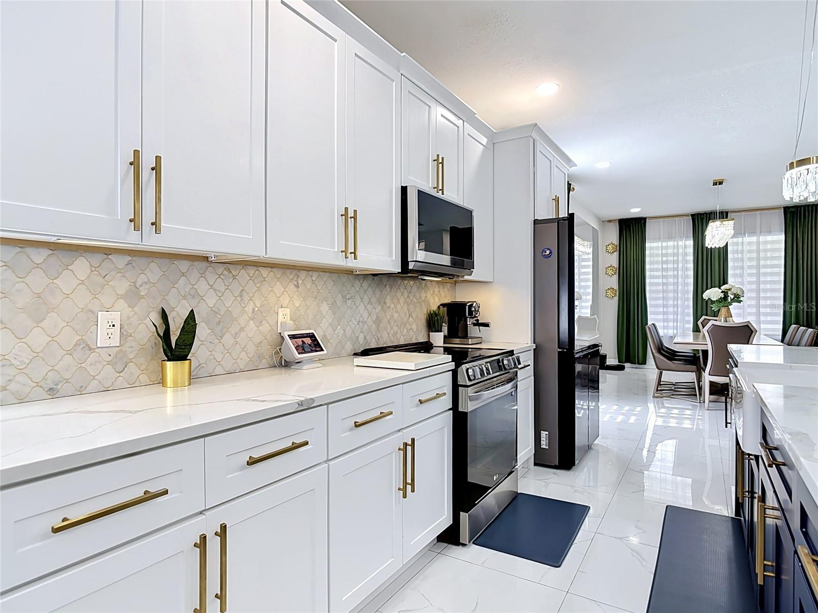 Image 26 of 77 For 168 Bradwick Circle
