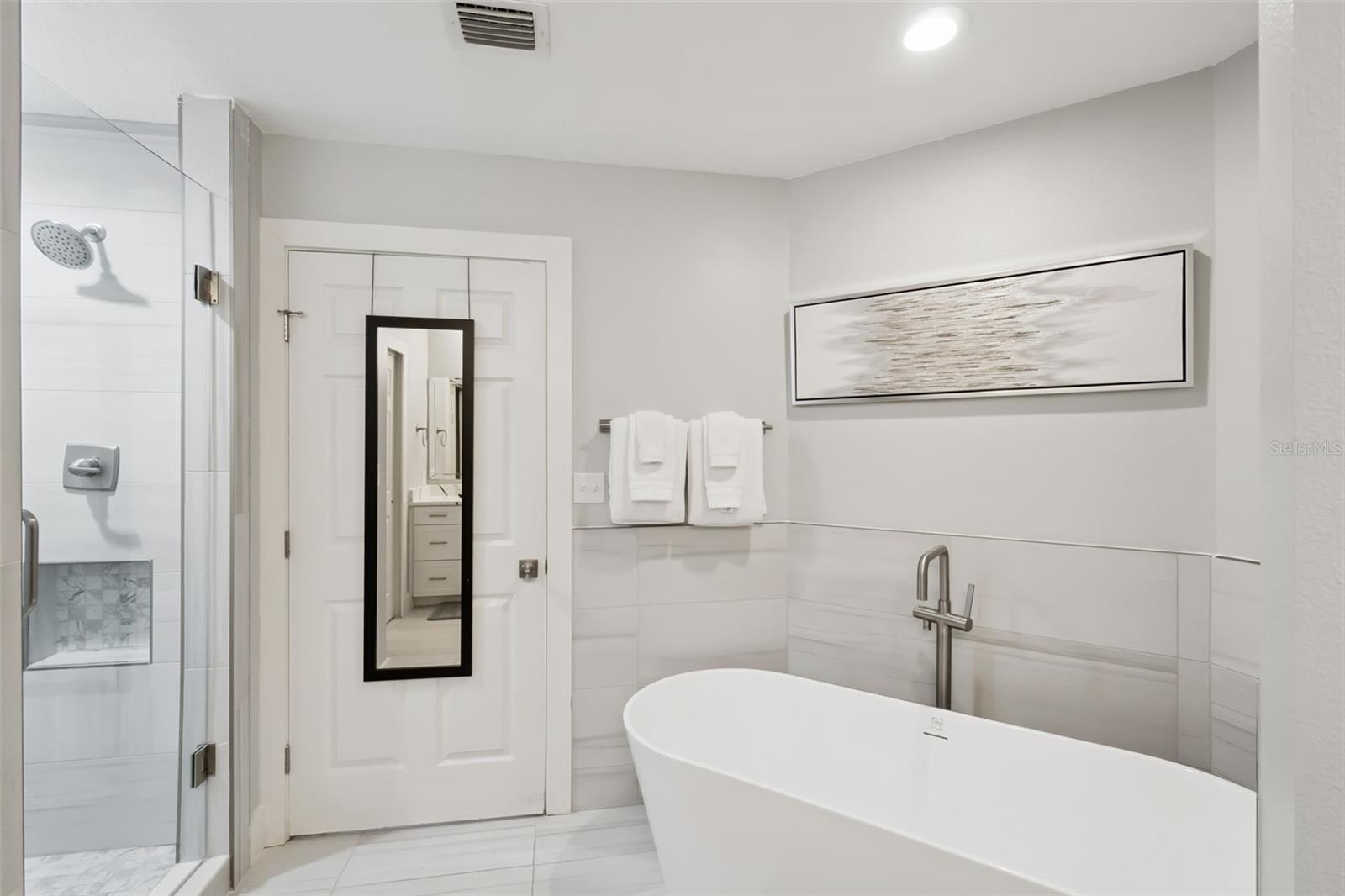 Image 18 of 65 For 8774 Worldquest Boulevard 7103
