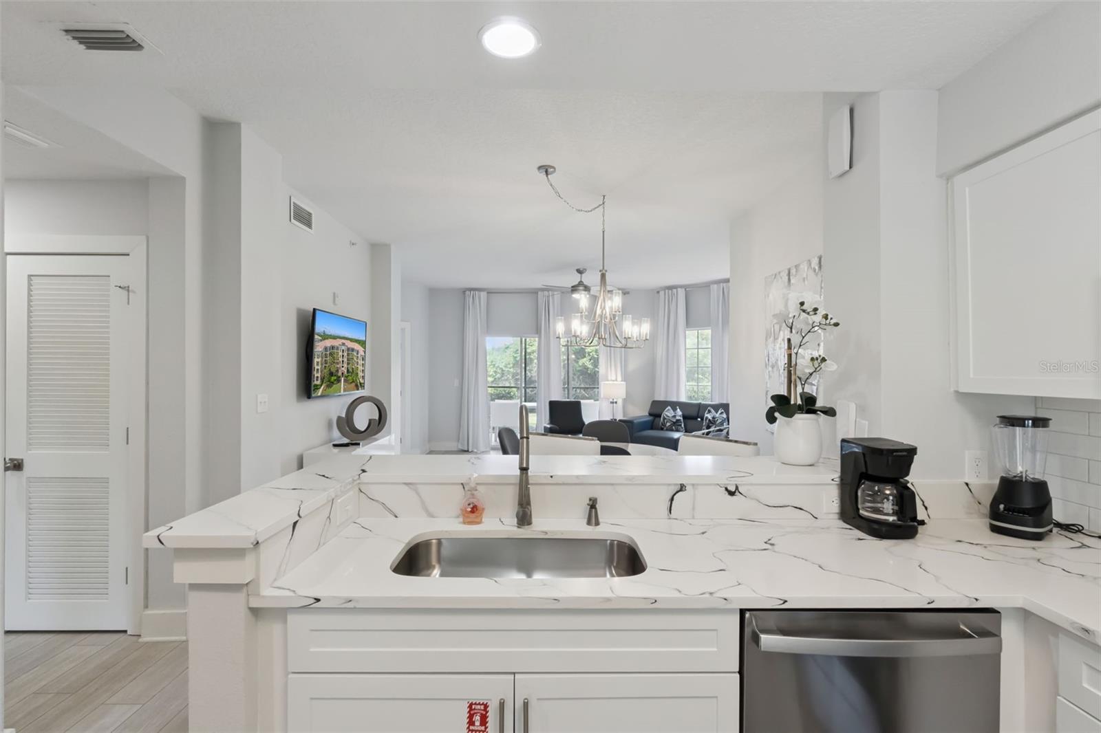 Image 9 of 65 For 8774 Worldquest Boulevard 7103