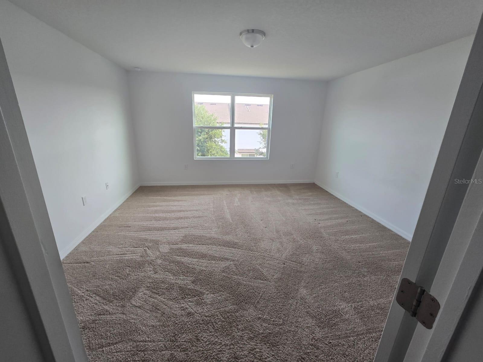 Image 11 of 30 For 936 Grandin Street