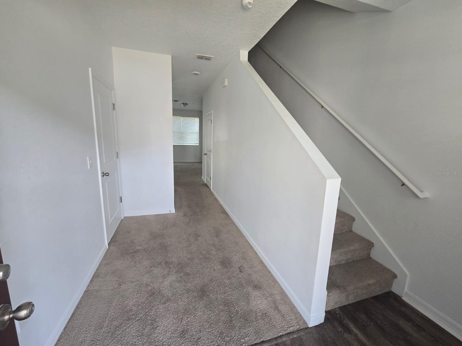 Image 3 of 30 For 936 Grandin Street