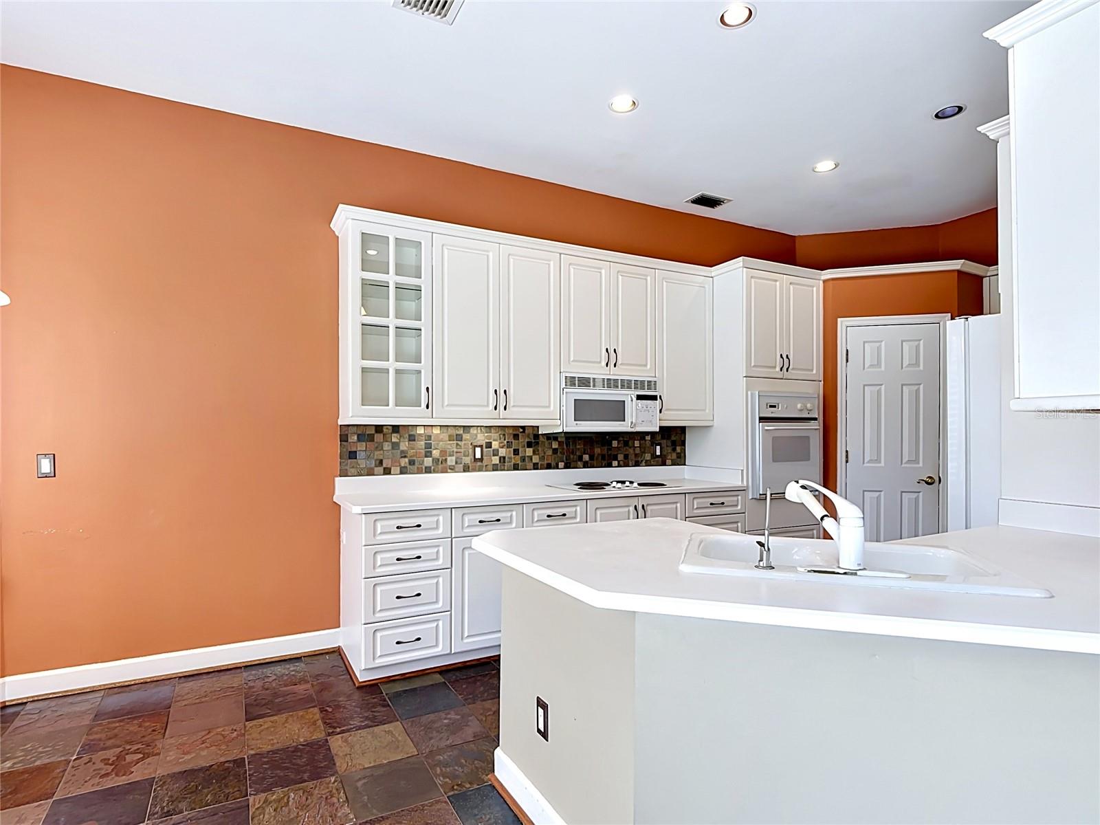 Image 15 of 48 For 3880 Hunters Isle Drive