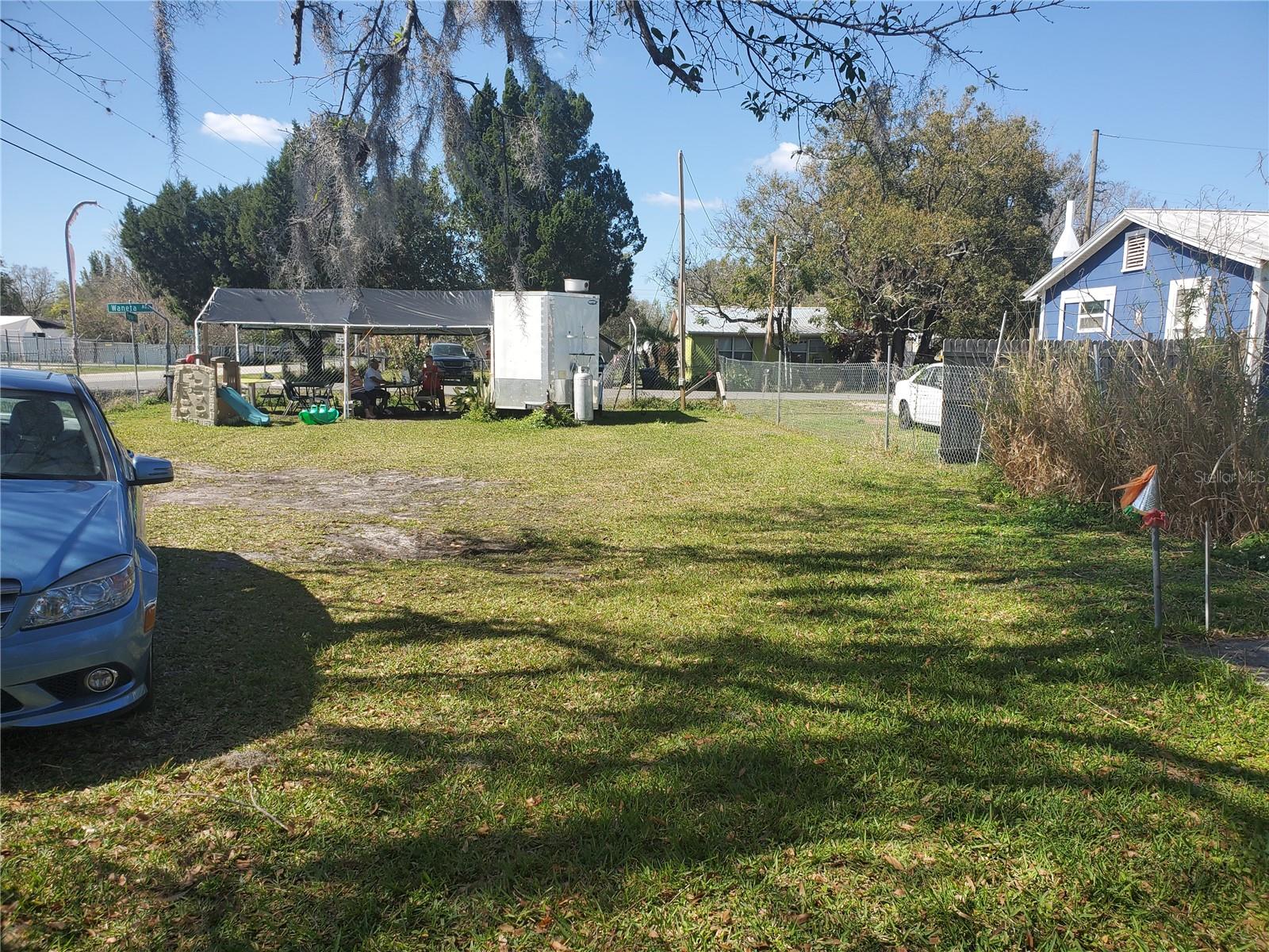 Image 3 of 3 For 2213 Parker Street