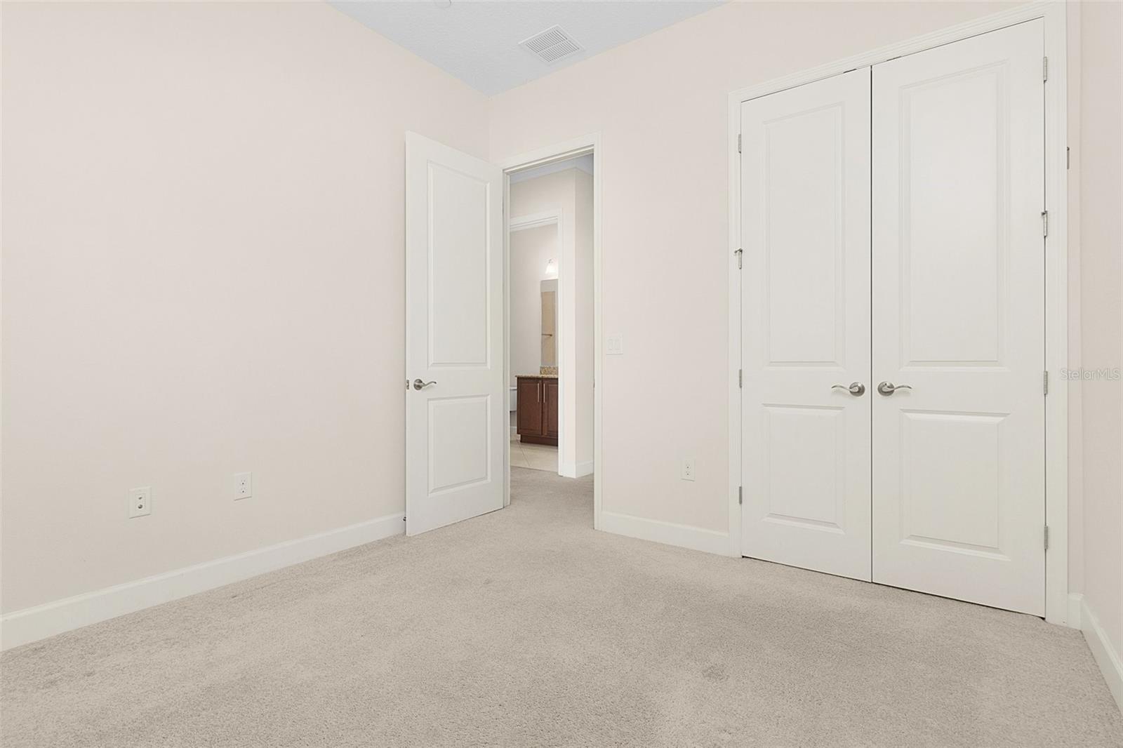 Image 38 of 64 For 13813 Benavente Avenue