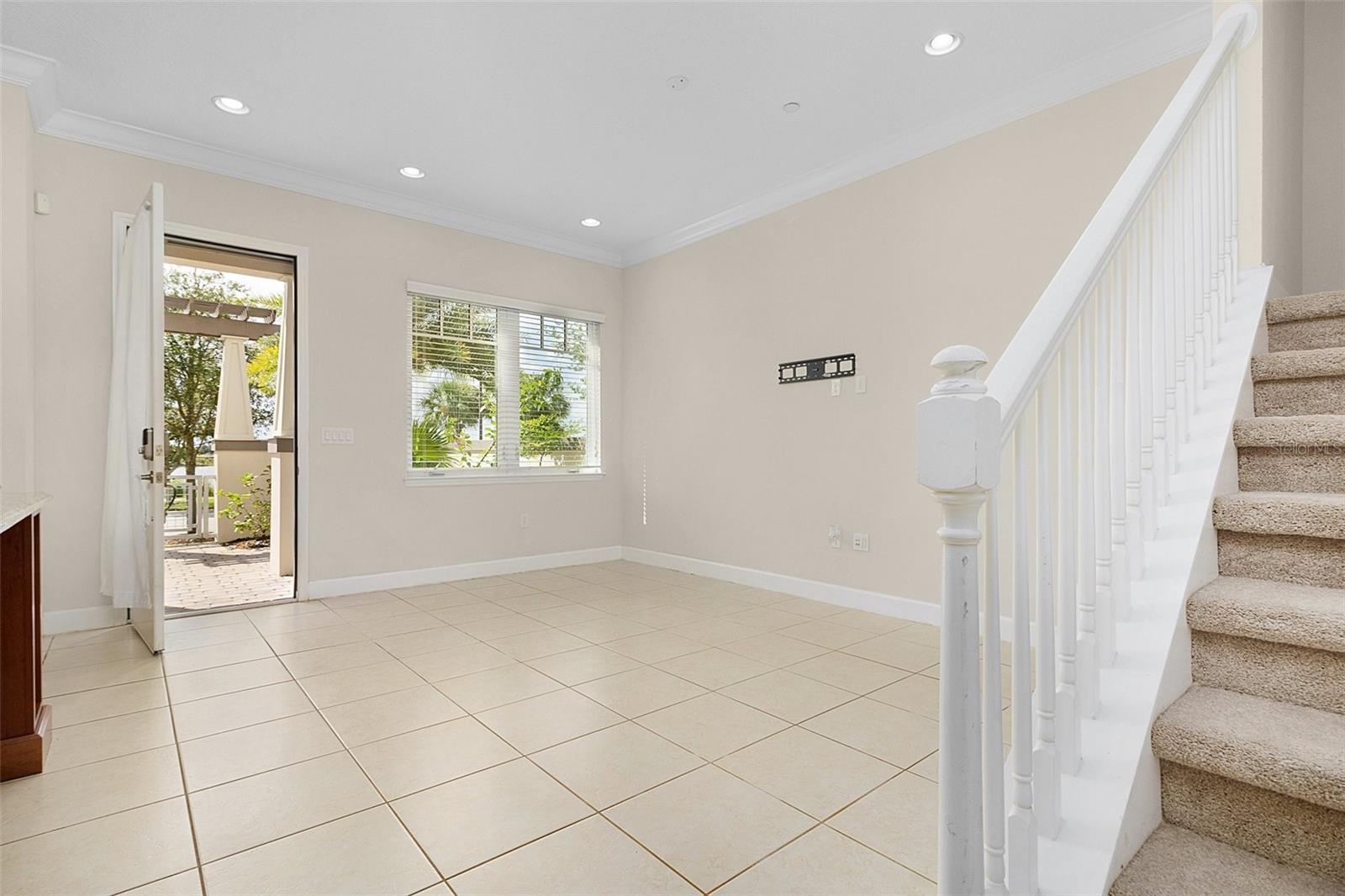 Image 8 of 64 For 13813 Benavente Avenue