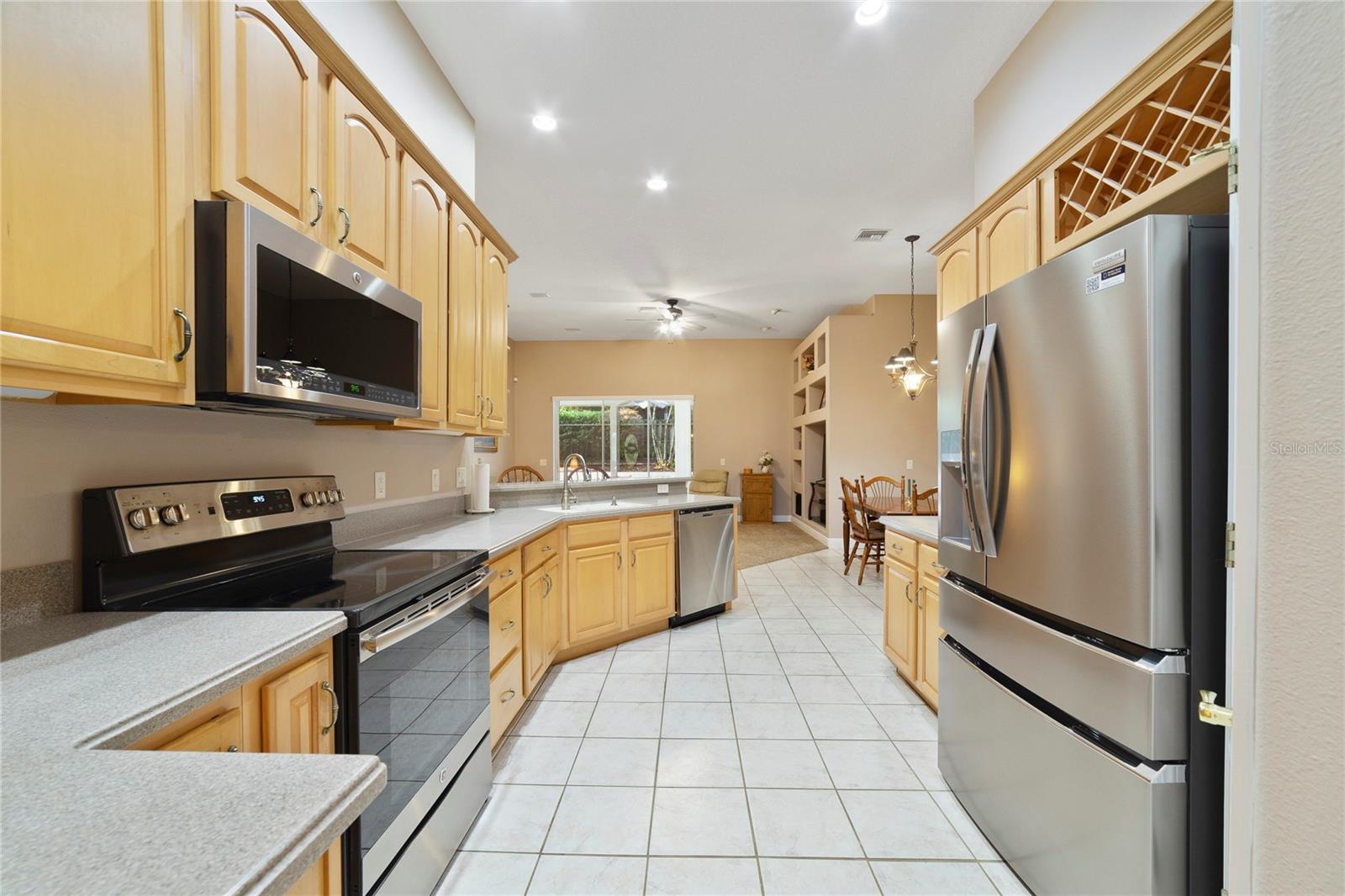 Image 8 of 38 For 3374 Furlong Way