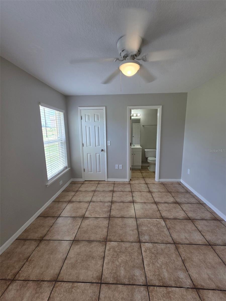 Image 17 of 30 For 106 Herring Lane