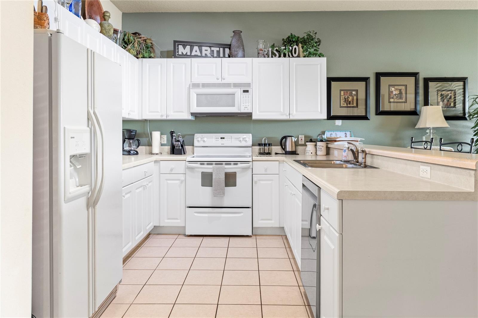 Image 11 of 28 For 3125 Sun Lake Court B