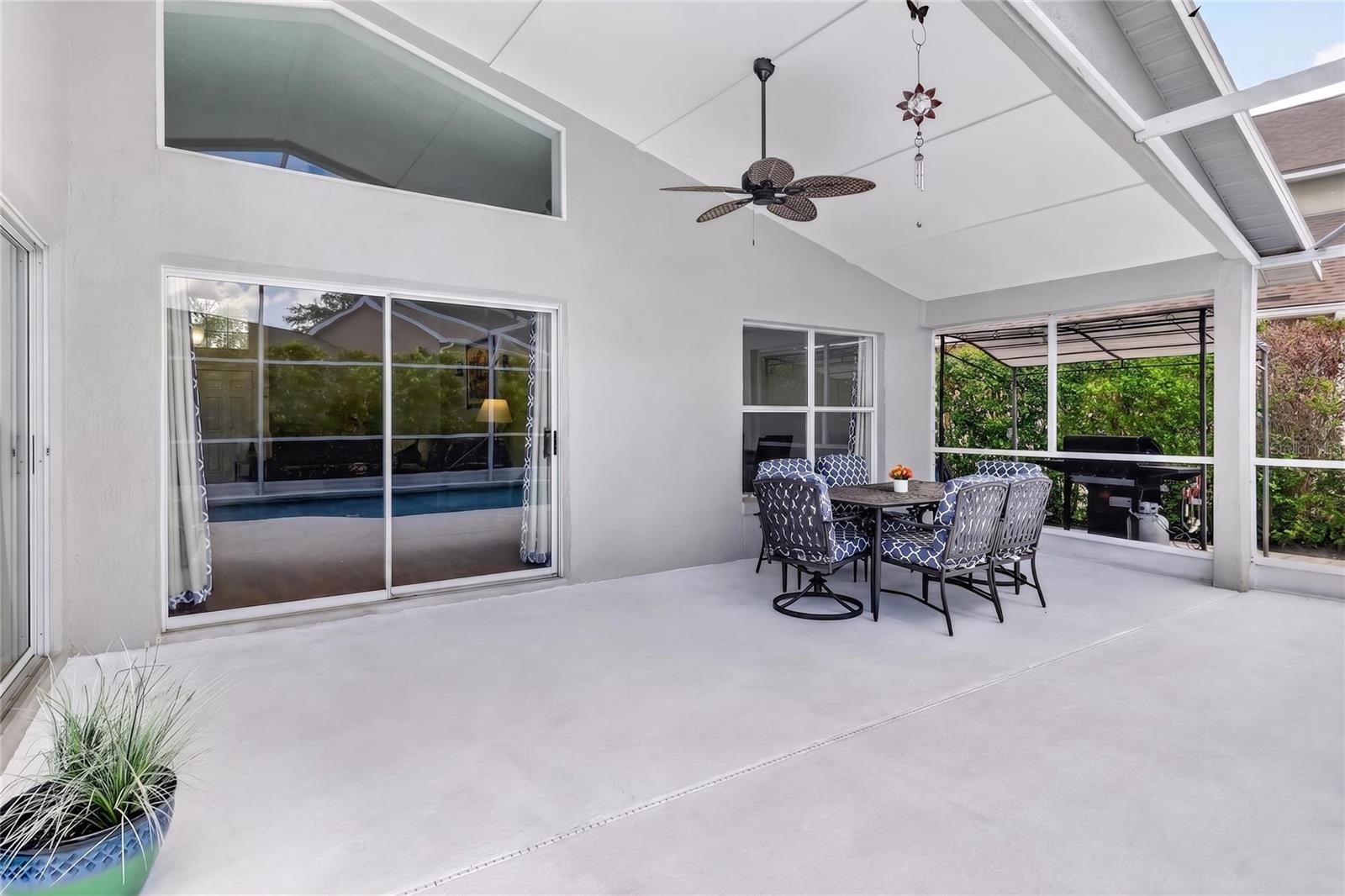 Image 43 of 59 For 2272 Mallory Cir Circle