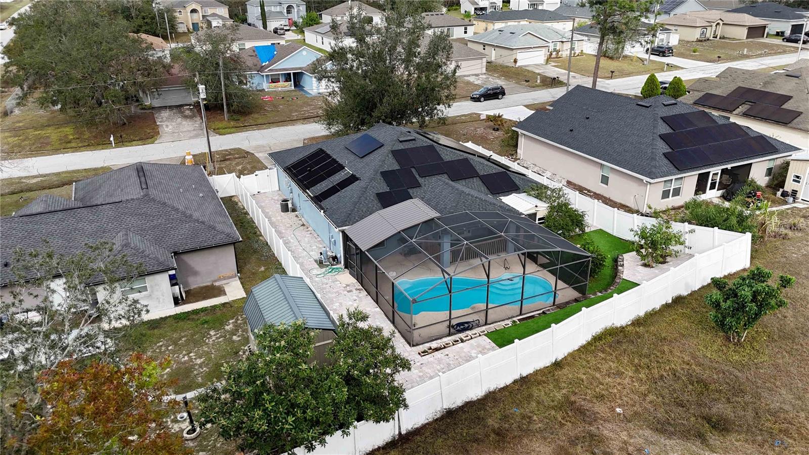 Image 47 of 52 For 402 Rio Grande Court