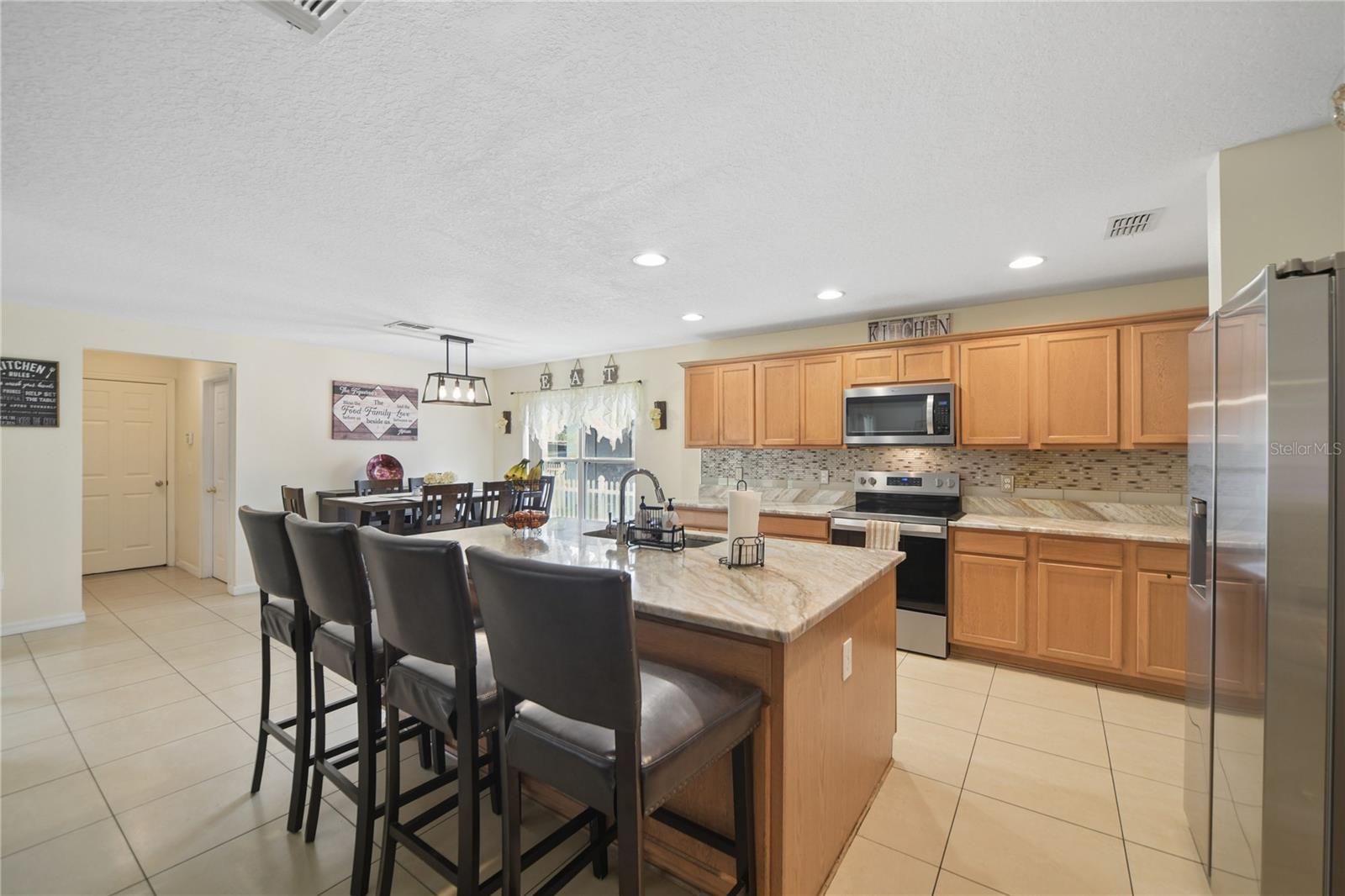 Image 14 of 45 For 13619 Phoenix Drive