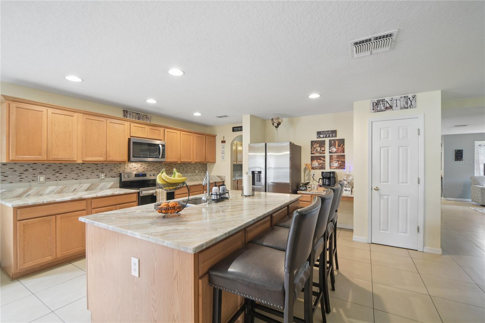 Image 15 of 45 For 13619 Phoenix Drive