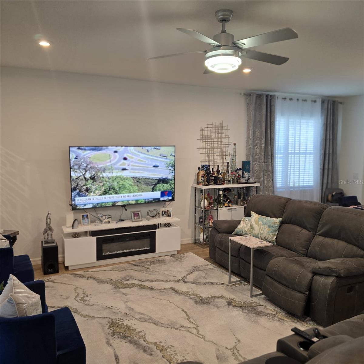 Image 6 of 15 For 33259 Country House Drive